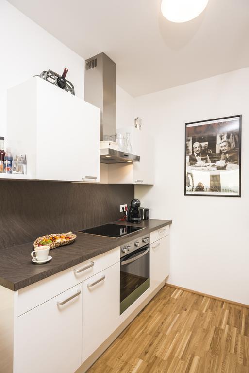 Sky View Apartment เวียนนา ภายนอก รูปภาพ